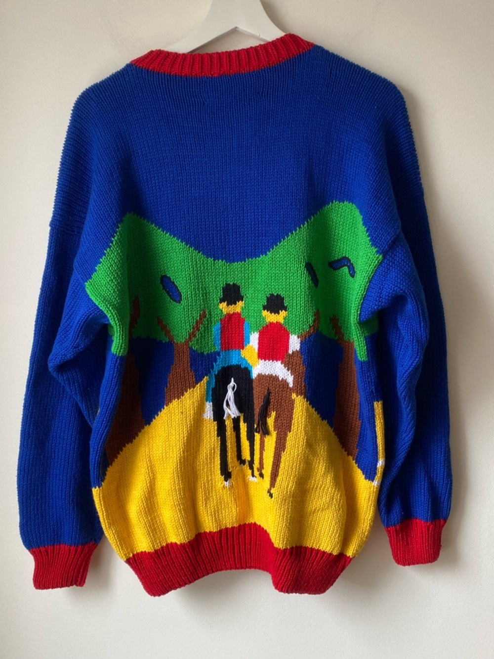 Horseriding themed 3D knit cardigan - Picture 12 of 15